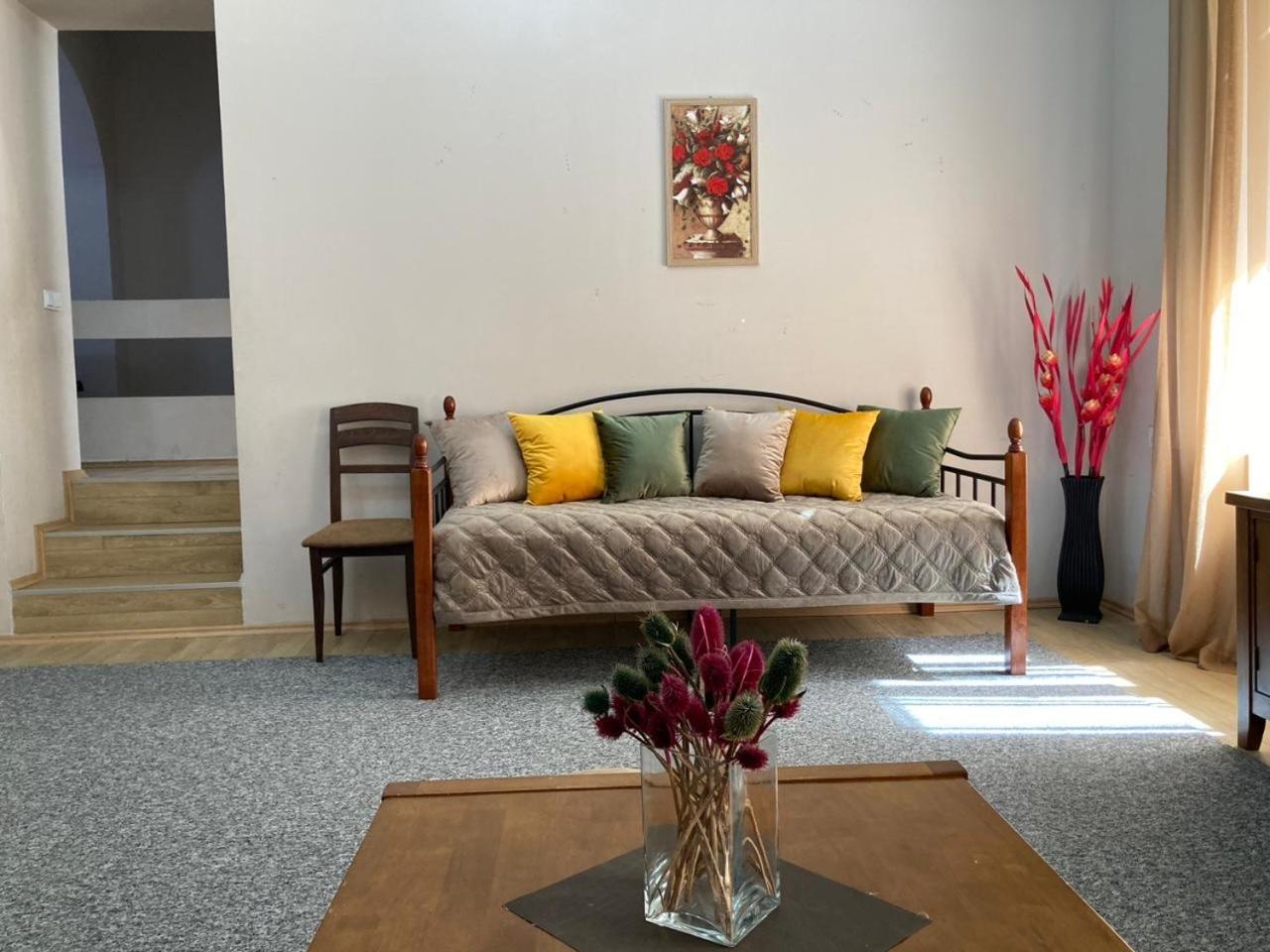 Beridze Apartment ティビリシ エクステリア 写真